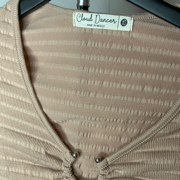 Tan Ribbed V-Neck Top - Picture 2 of 3
